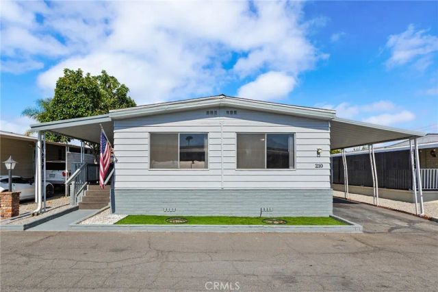 881 N Lake 210, Hemet, CA 92544