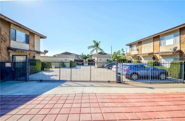 918 Huntington Dr O, Duarte, CA 91010
