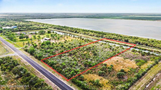 8528 Horseshoe Avenue, Palm Bay, FL 32909
