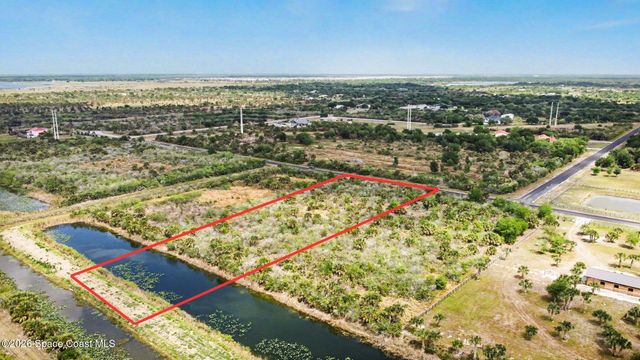 8528 Horseshoe Avenue, Palm Bay, FL 32909