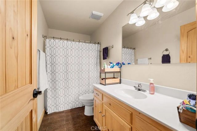 2011 Nob Hill, Running Springs, CA 92382