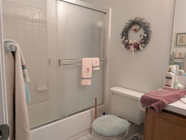 619 Hill Crest Court, Milford, MI 48381
