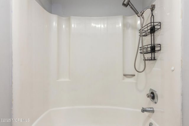 58 Dodd Street, Laurence Harbor, NJ 08879