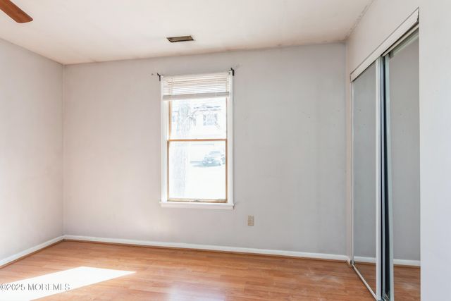 58 Dodd Street, Laurence Harbor, NJ 08879