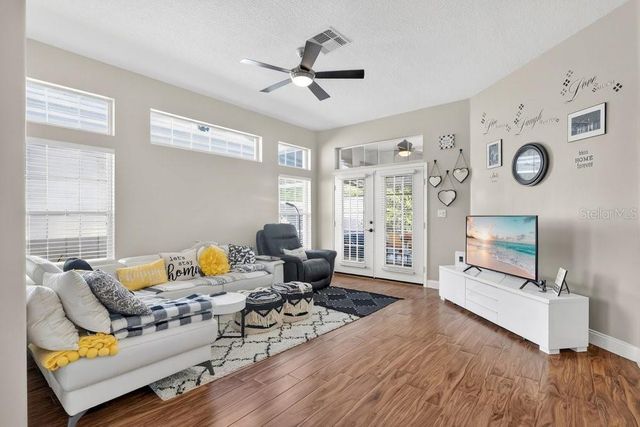 8325 FOXWORTH CIRCLE 22, Orlando, FL 32819