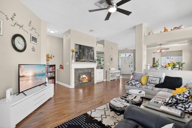 8325 FOXWORTH CIRCLE 22, Orlando, FL 32819