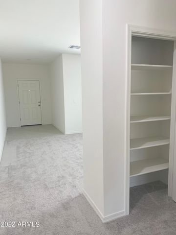 9525 W ILLINI Street, Tolleson, AZ 85353