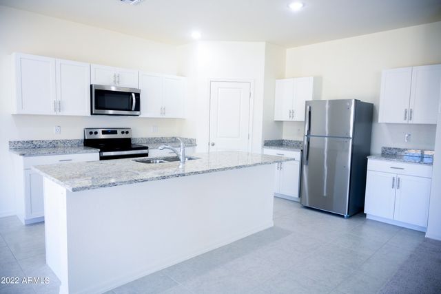 9525 W ILLINI Street, Tolleson, AZ 85353