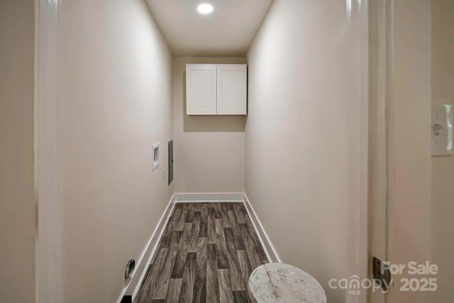 1513 Greenview Place, Charlotte, NC 28208