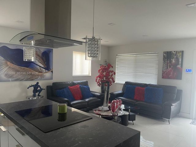 1220 N 71st Terrace, Hollywood, FL 33024