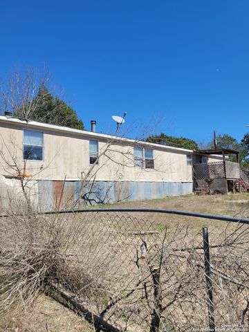 257 Forest Trail, Bandera, TX 78003