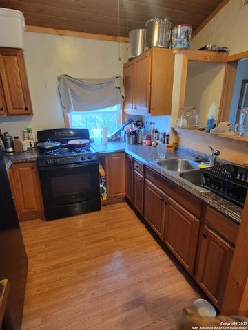 257 Forest Trail, Bandera, TX 78003