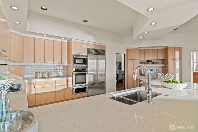 9233 Olympic View Drive, Edmonds, WA 98020
