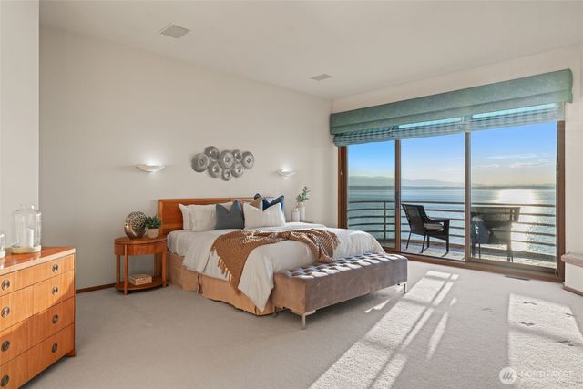 9233 Olympic View Drive, Edmonds, WA 98020