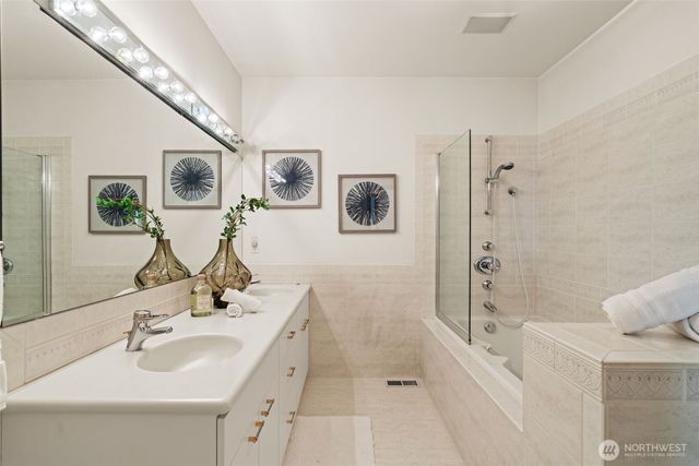 9233 Olympic View Drive, Edmonds, WA 98020