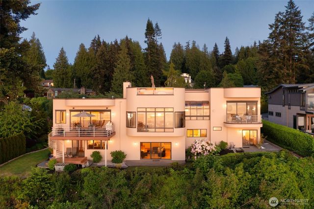 9233 Olympic View Drive, Edmonds, WA 98020
