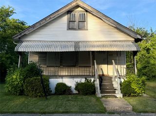 15640 Inverness Street, Detroit, MI 48238