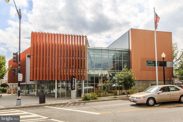 4430 GRANT RD NW, Washington, DC 20016