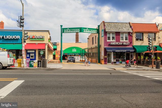 4430 GRANT RD NW, Washington, DC 20016