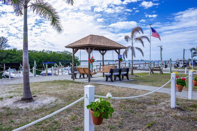 41 2ND STREET, Bradenton, FL 34210