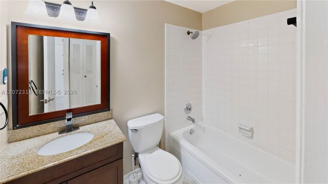 7670 SW 152nd Ave 206, Miami, FL 33193