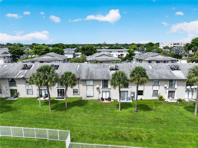 7670 SW 152nd Ave 206, Miami, FL 33193