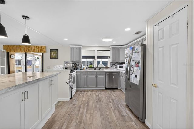 412 LA SALA, North Port, FL 34287