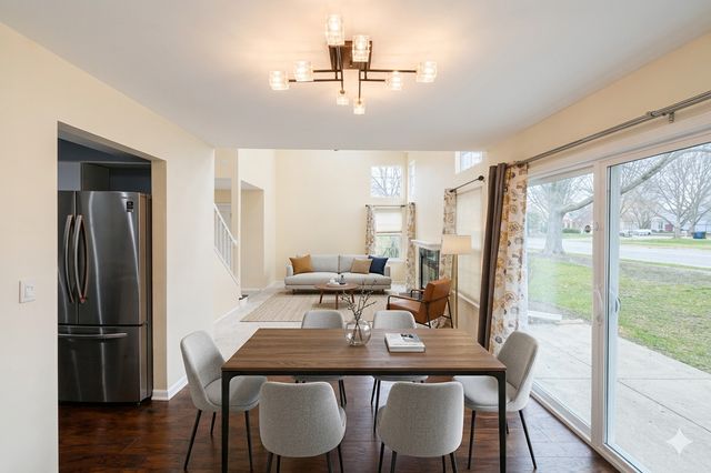 147 White Branch Court N, Schaumburg, IL 60194