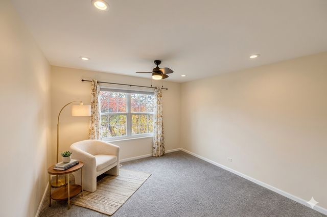 147 White Branch Court N, Schaumburg, IL 60194