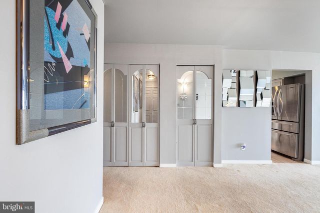 5213-UNIT LE PARC DR #4, Wilmington, DE 19809