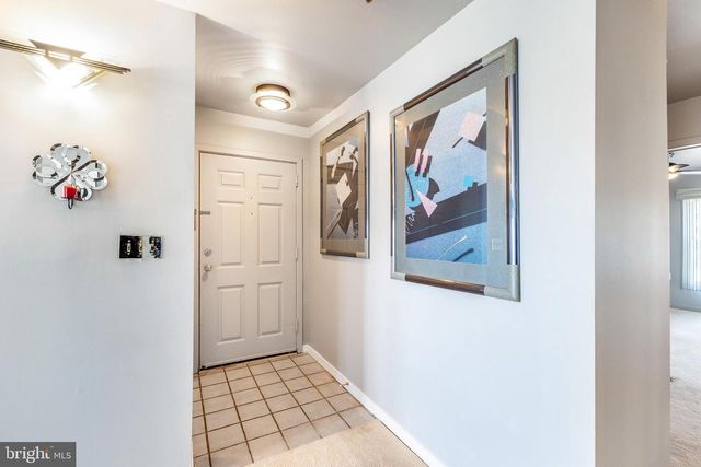 5213-UNIT LE PARC DR #4, Wilmington, DE 19809