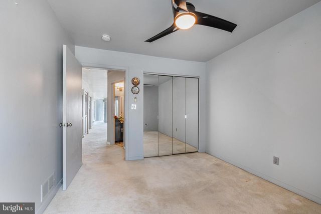 5213-UNIT LE PARC DR #4, Wilmington, DE 19809