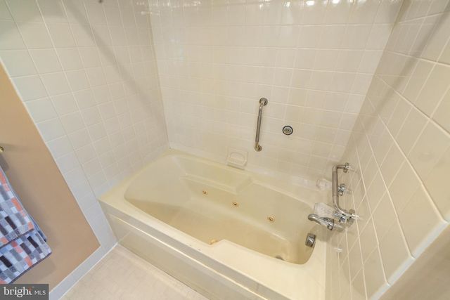 5213-UNIT LE PARC DR #4, Wilmington, DE 19809