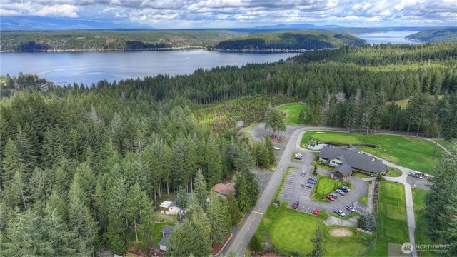 21 E Eastwood Lane, Union, WA 98592