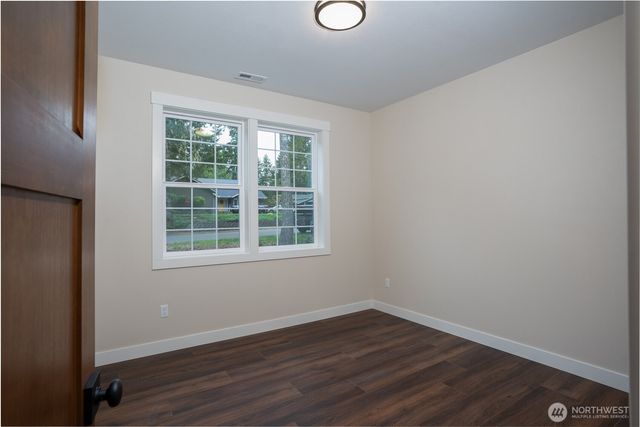 21 E Eastwood Lane, Union, WA 98592