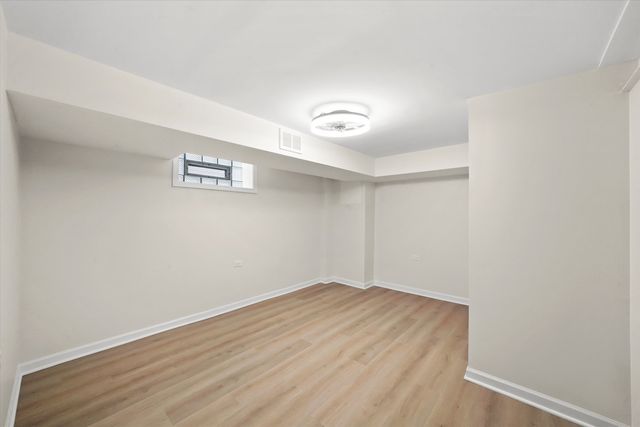 9728 S Greenwood Avenue, Chicago, IL 60628