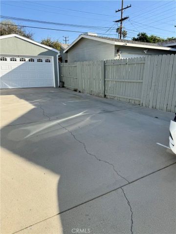 411 Myrtle, Glendale, CA 91203