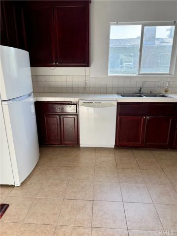 411 Myrtle, Glendale, CA 91203