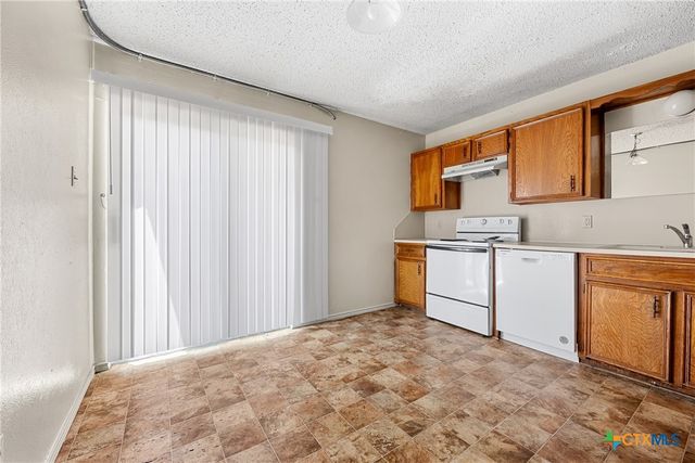 4807 Rainbow Circle, Killeen, TX 76543