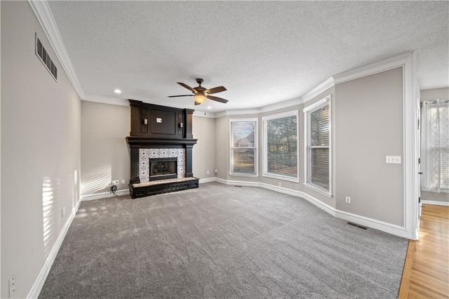 14726 MACKEY Street, Overland Park, KS 66223