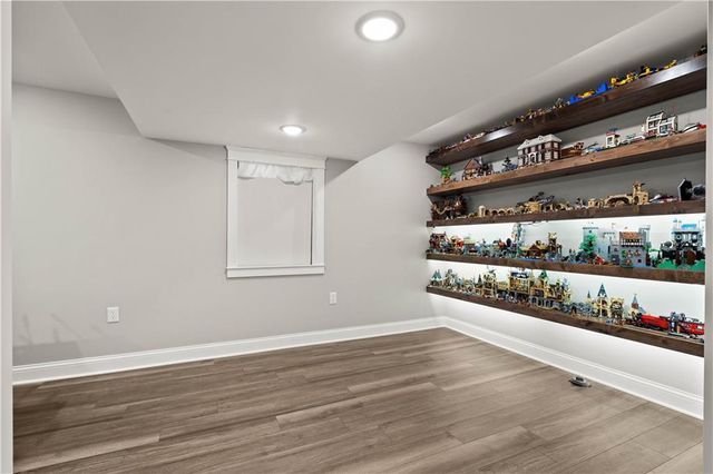 14726 MACKEY Street, Overland Park, KS 66223