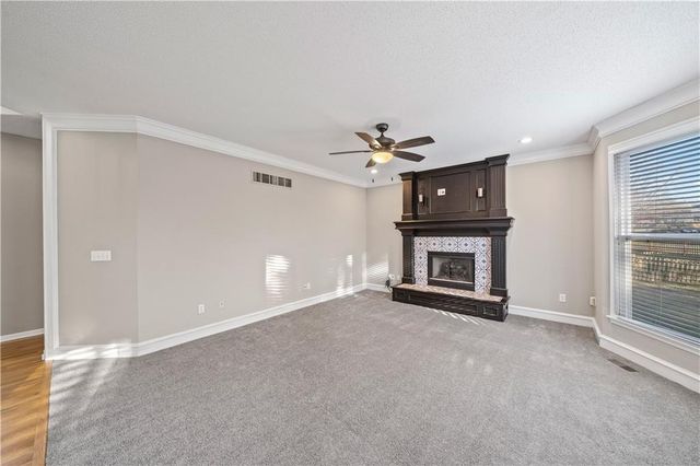 14726 MACKEY Street, Overland Park, KS 66223