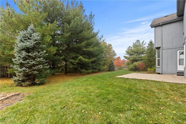 14726 MACKEY Street, Overland Park, KS 66223