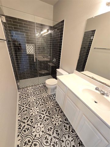 7509 Lazy Creek DR, Austin, TX 78724