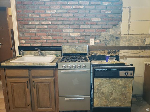 4145 MADISON AVE, South Ogden, UT 84403