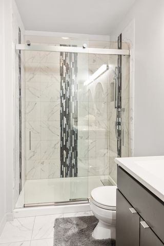 560 W Fulton Street 403, Chicago, IL 60661