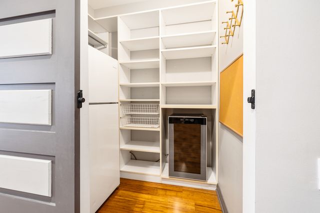 560 W Fulton Street 403, Chicago, IL 60661