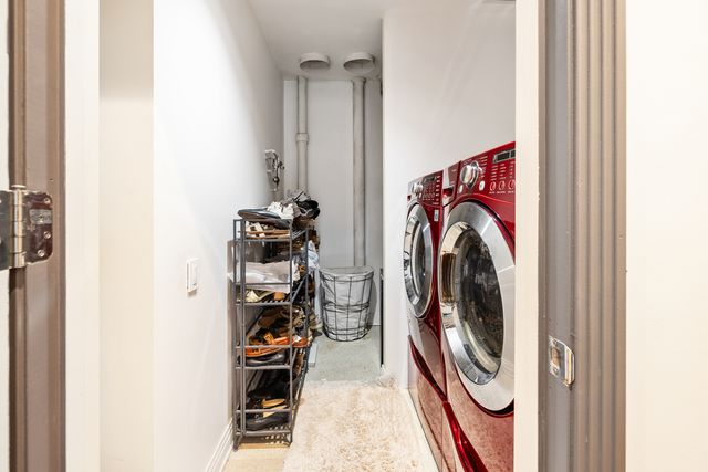 560 W Fulton Street 403, Chicago, IL 60661