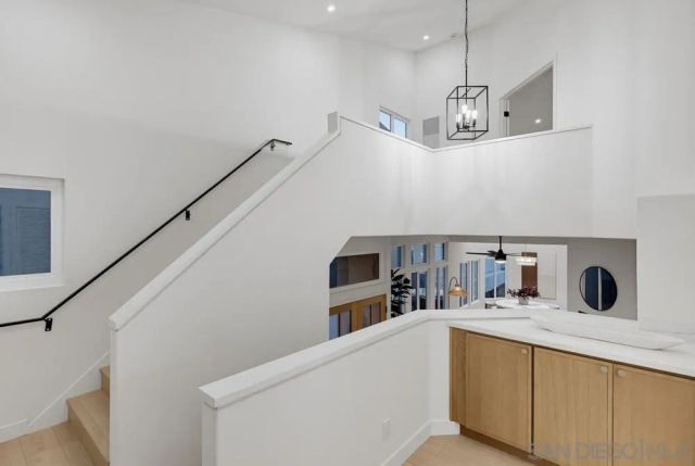 1465 Caminito Solidago, La Jolla, CA 92037