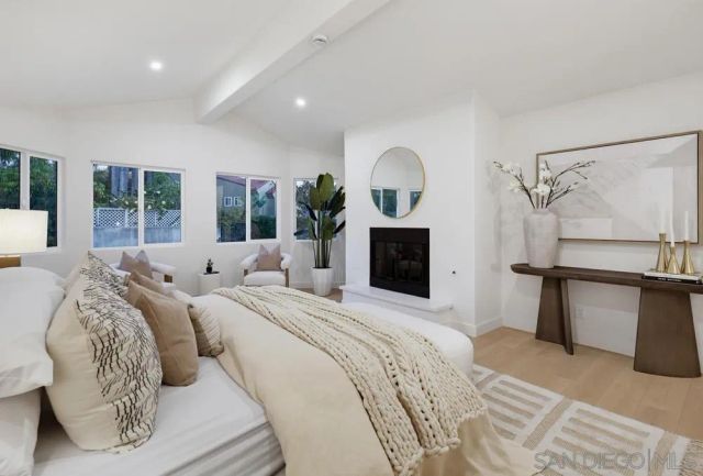1465 Caminito Solidago, La Jolla, CA 92037